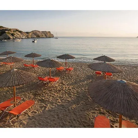 Diamanti Beachfront Red Suite-ligaria בית נופש ליגאריה